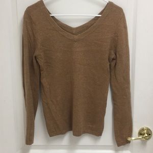 V-neck sweater top